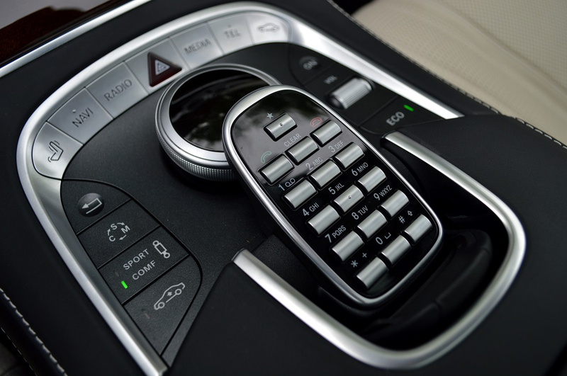 Illustration for article titled The Coolest Details of the 2014 Mercedes-Benz S63 AMG